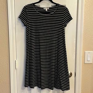 Love Fire Short Sleeve Junior Dress Size XS